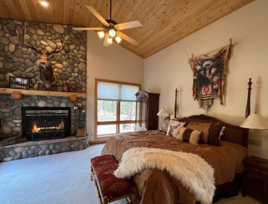  MASTER SUITE