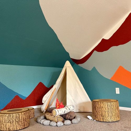 CHILDREN'S PLAYROOM